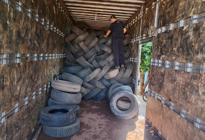 Bataguassu retira 25 toneladas de pneus de circulação e dá destino correto ao material