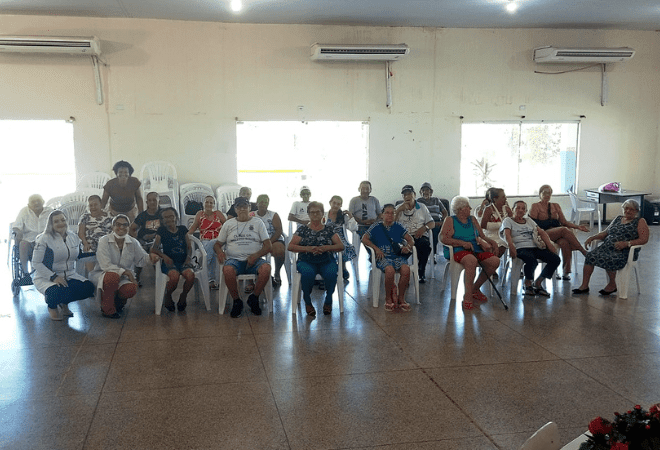 Atendimento-integrado-garante-proteses-dentarias-para-idosos-do-S.C.F.V.-Clube-da-Melhor-Idade